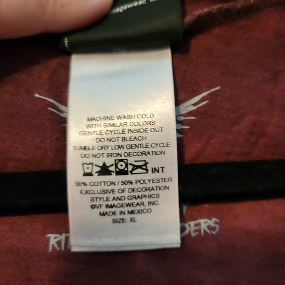 Gently Used Harley Davidson t shirt - Picture 4 of 4